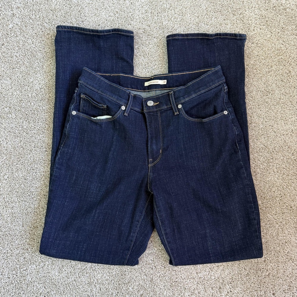 Levis Classic Bootcut Jeans Womens 30x32 Dark Wash Blue Denim Water Less Pants